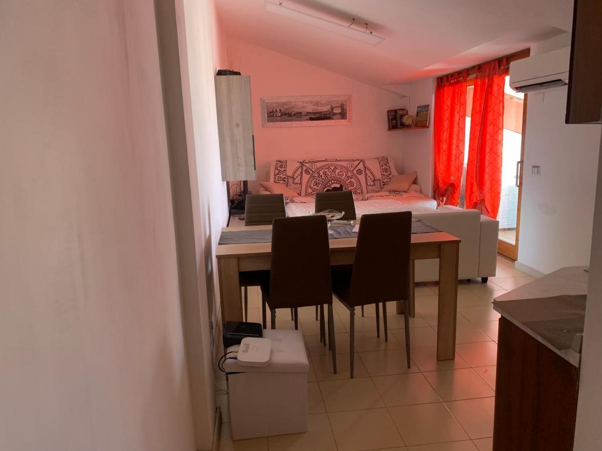Апартаменты Relax Sea View Attic Куарту-Сант'Элена Экстерьер фото